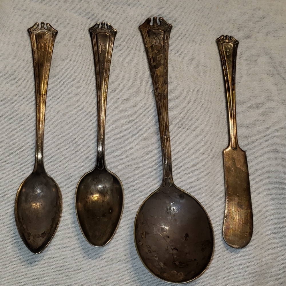 1847 Rogers Bros Silver Plate Miscellaneous Silver